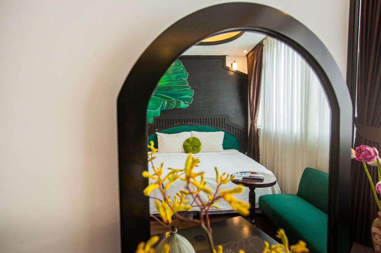 Hanoi Center Silk Boutique Hotel & Travel Exterior photo