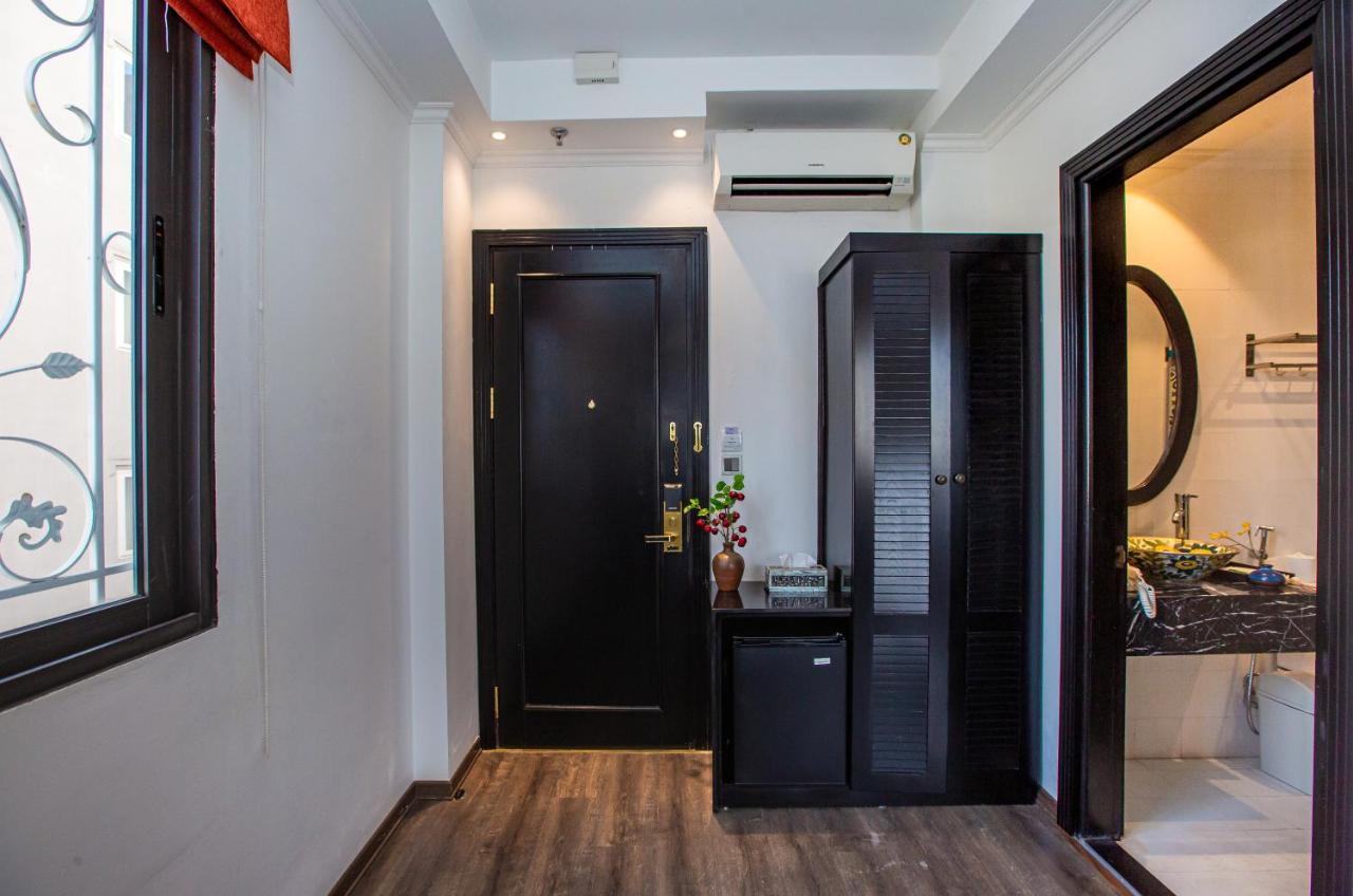 Hanoi Center Silk Boutique Hotel & Travel Exterior photo
